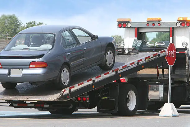 How to Prepare Your Vehicle for Safe Auto Transport in Naples, FL